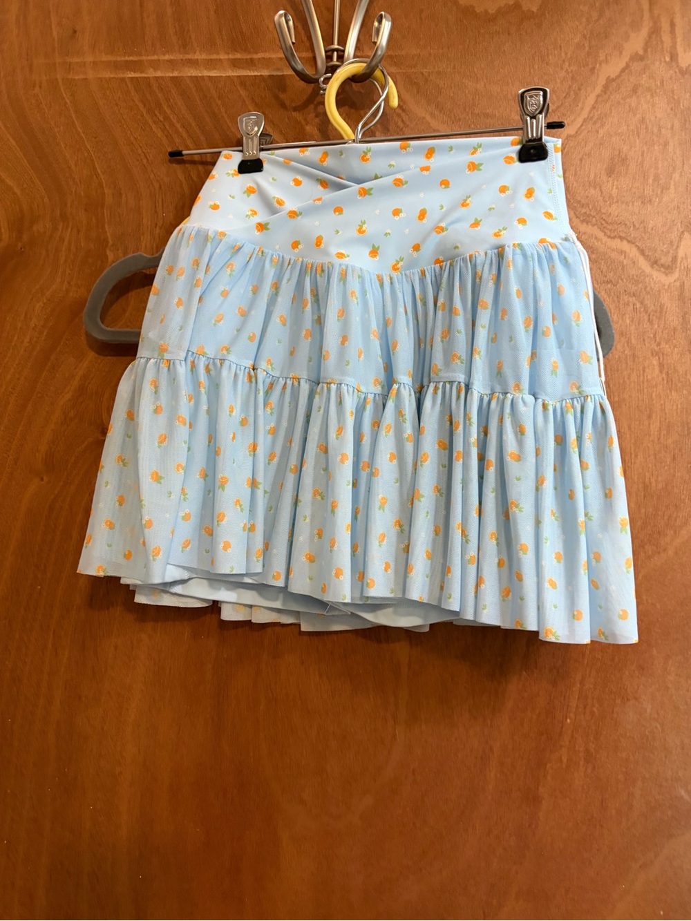 Women’s Light Blue Tiered Mini Skort by Logilates size XS NWT